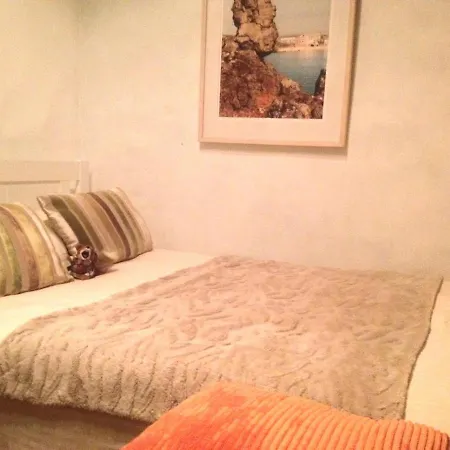 The Little Cornish Oda ve Kahvaltı 3*